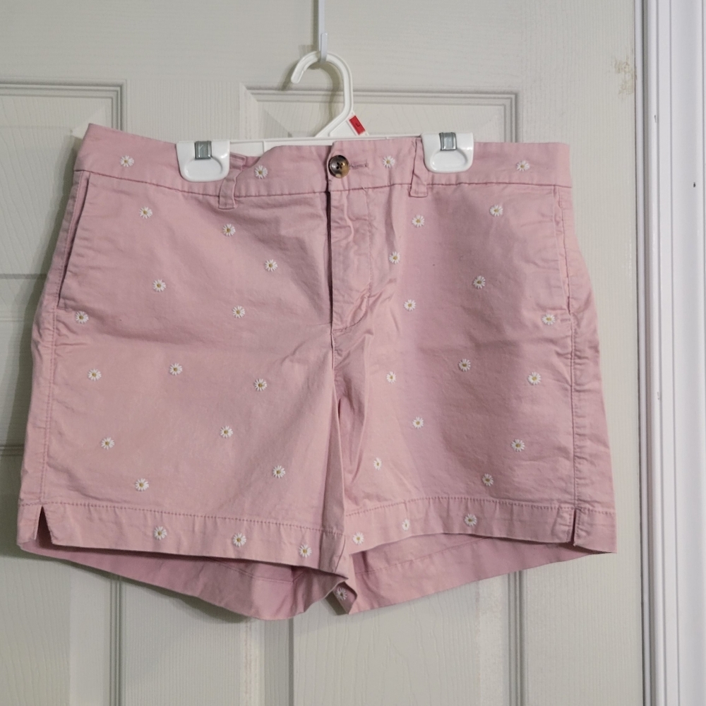 Old Navy everyday shorts light Pink with embroidery White Daisies size 10